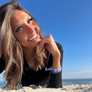 Meet your Posher, Isabel